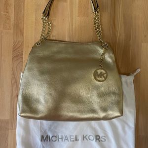 Michael Kors Shoulder Bag in Beautiful Gold